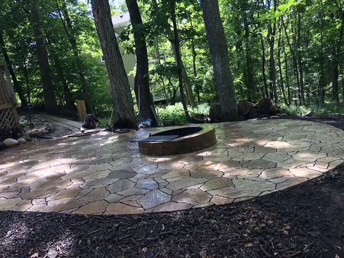J&S Landscaping Picture 4