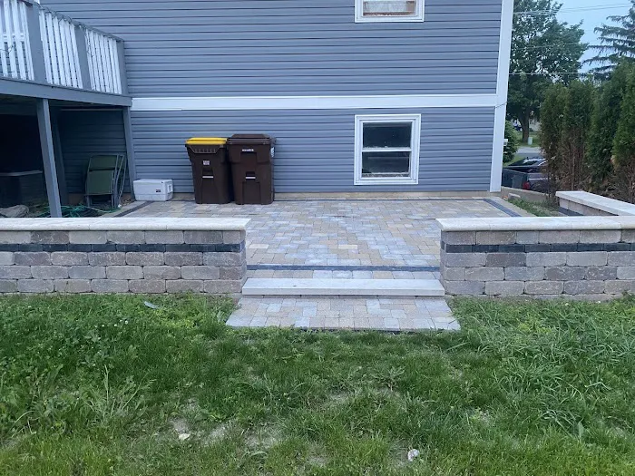 Green Valley Landscaping Picture 2