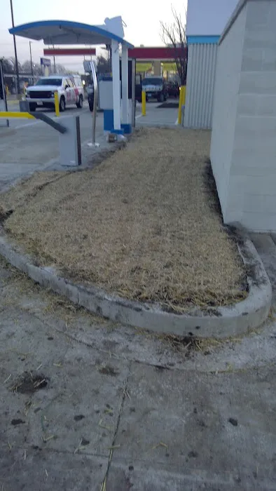 Lorenz Excavating & Topsoil Picture 1