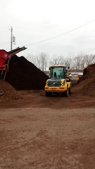 Lorenz Excavating & Topsoil Picture 4