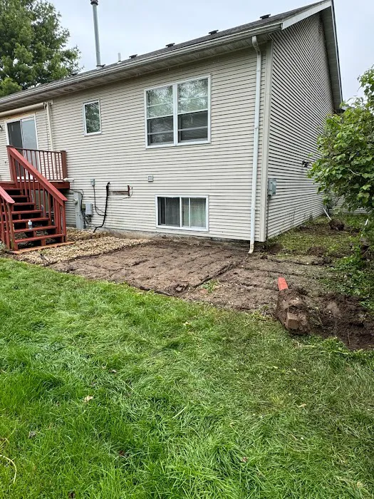H&L Lawn Care Picture 2
