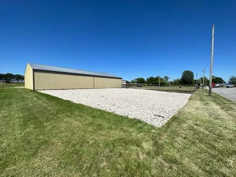 Clean Cut Lawn Care Picture 1