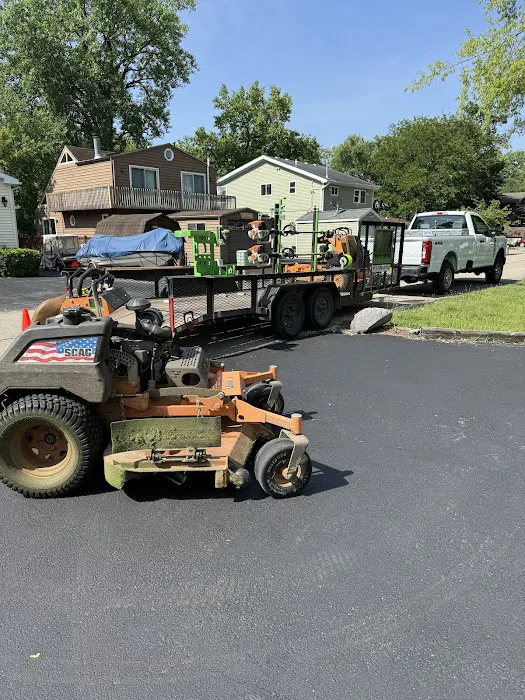Grams Lawn Service LLC Picture 9