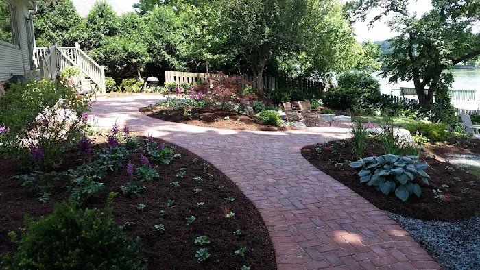 R E Marshall Nursery Picture 5