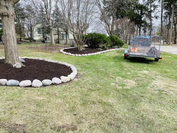 MendozaLandscaping LLC Picture 8