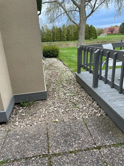 Dresen Landscaping, LLC Picture 6