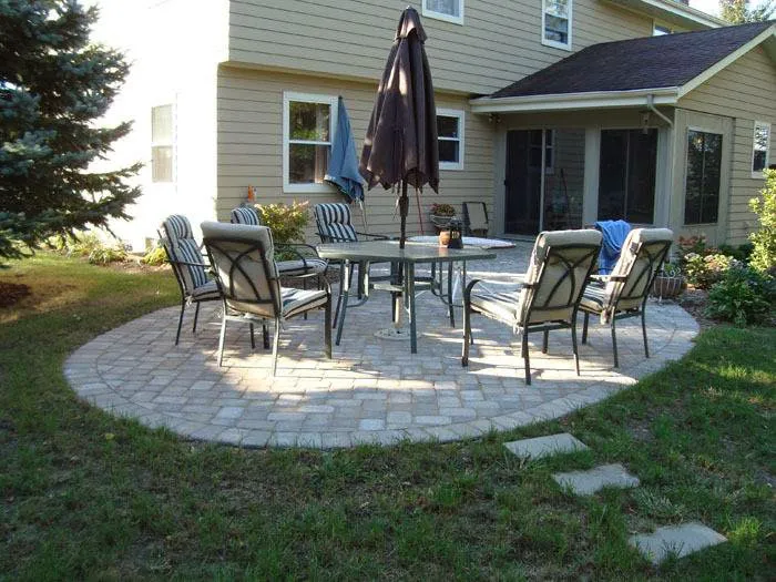 Dresen Landscaping, LLC Picture 1