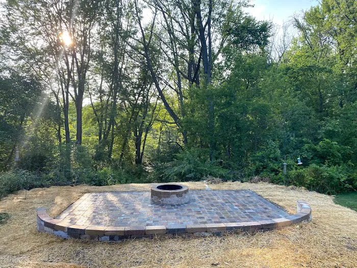 Summit landscaping Picture 1