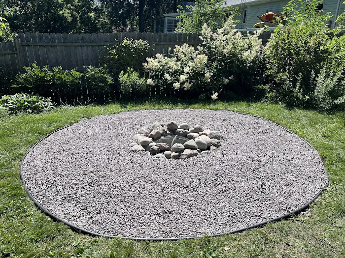 Arbor Images Tree & Shrub Care. Landscape Supply Picture 8