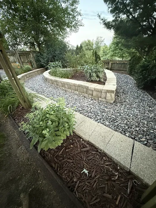 North Lake Landscaping Picture 7