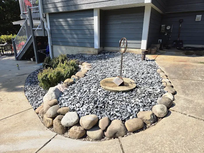 North Lake Landscaping Picture 10