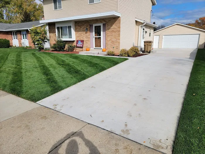 RC Property Works, LLC Picture 5