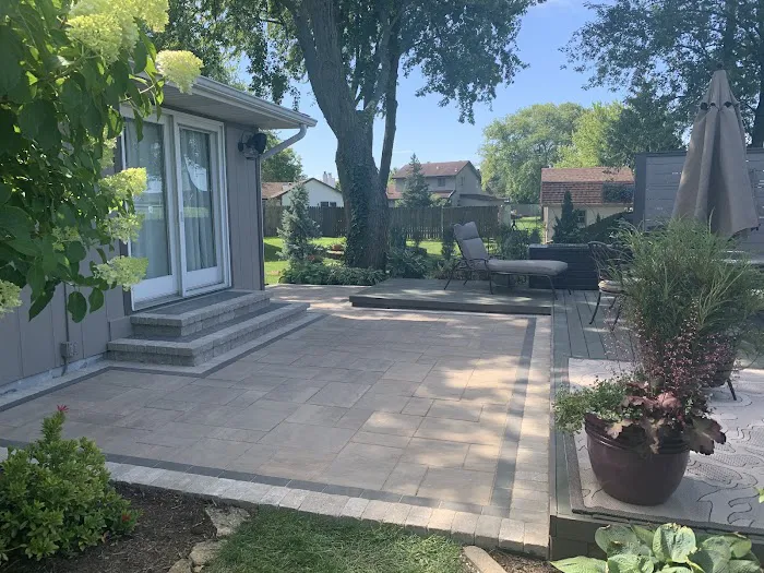 Harkins Unique Landscapes LLC Picture 9