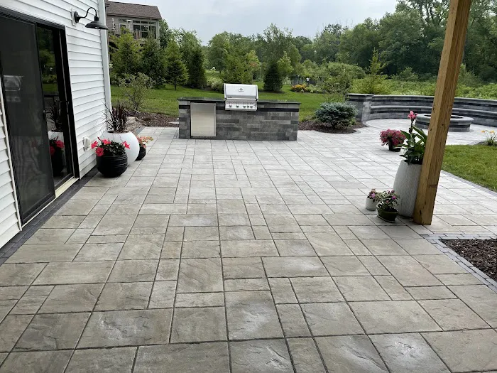 Myers Landscaping Picture 2