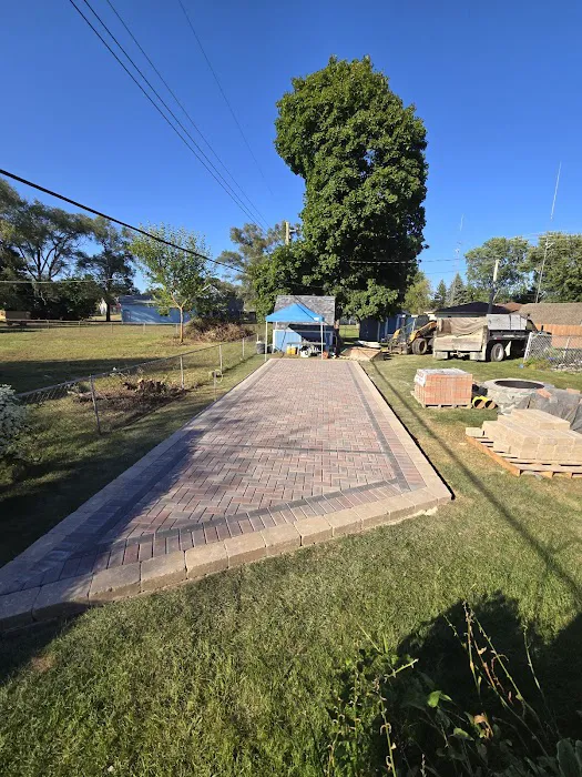 Ramos & Sons Landscaping Picture 6