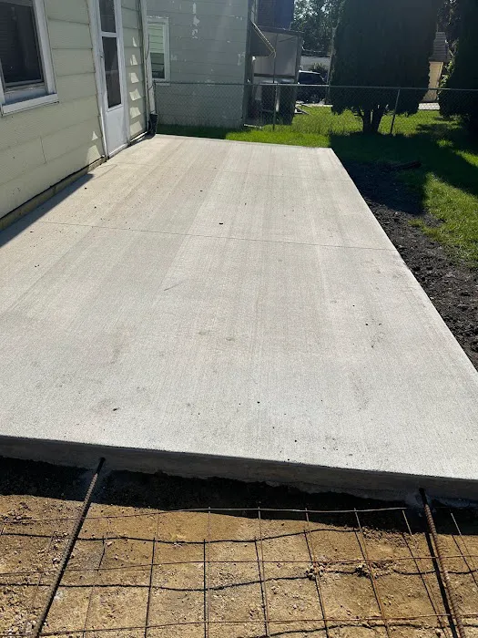 Ramos & Sons Landscaping Picture 7