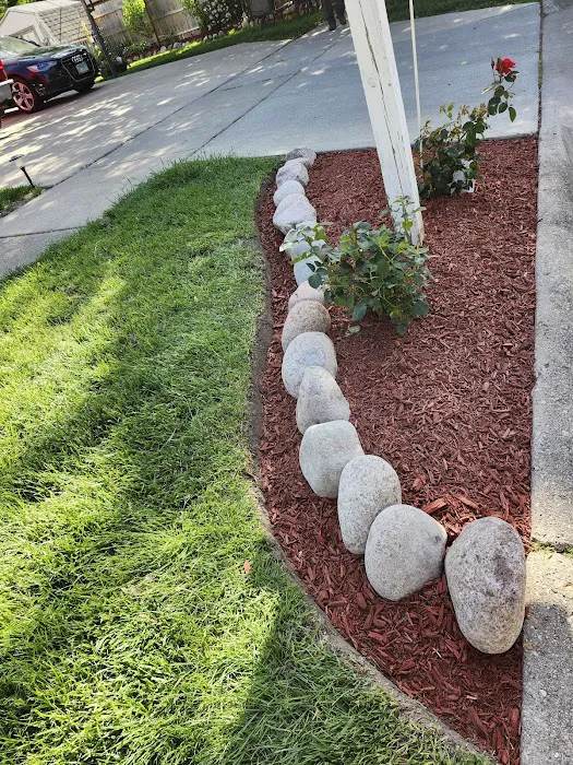 U.R.B. Brothers Landscaping Picture 4
