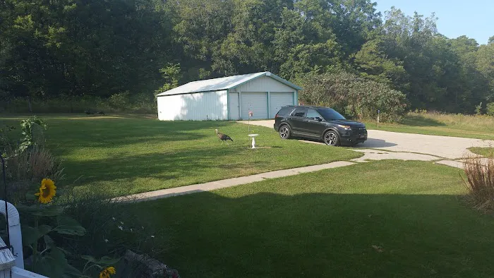 B & J Tree & Landscape Service Picture 7