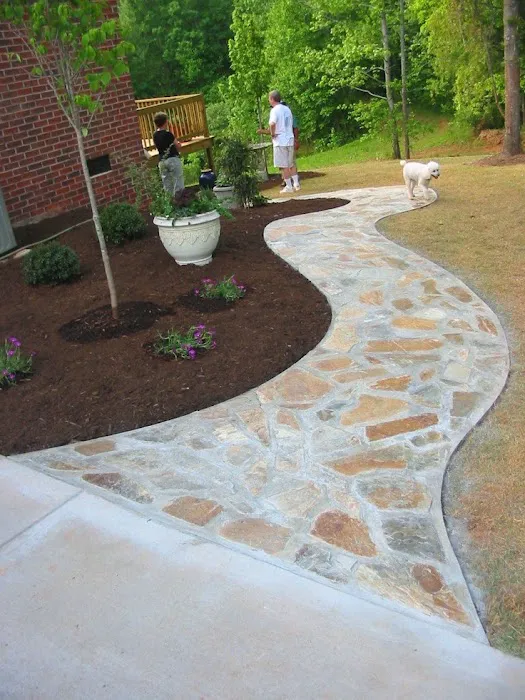 Green Pine Landscaping Inc. Picture 2