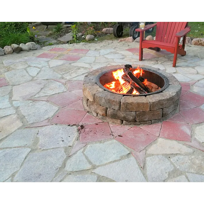 Delavan Landscaping Picture 6