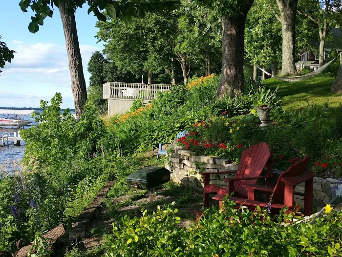Delavan Landscaping Picture 10