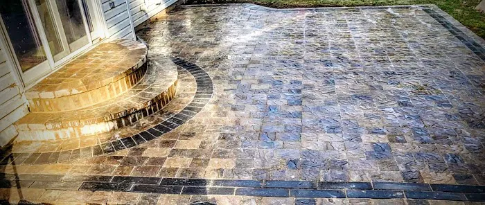 GTO Landscaping & Snow Removal, LLC Picture 2
