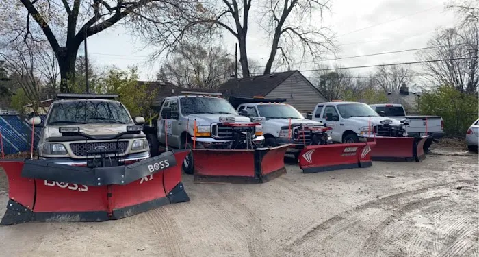 HUTCH SNOW & LANDSCAPE SERVICE Picture 10