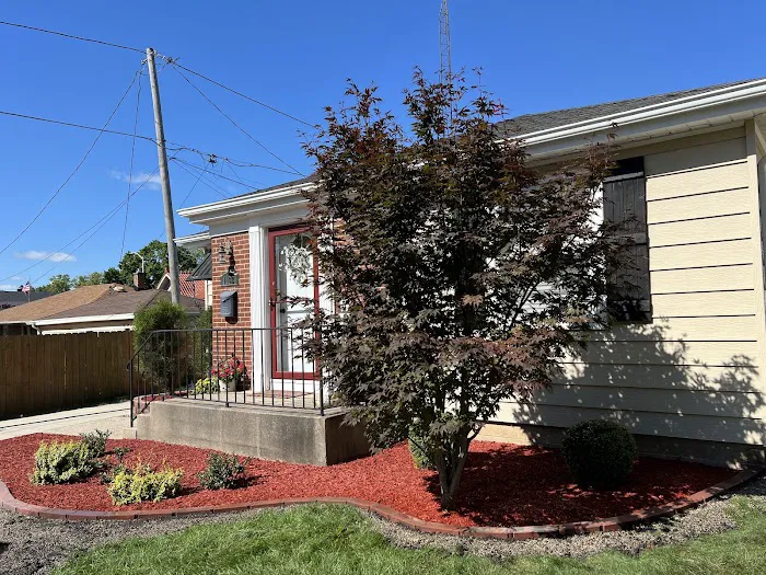 U&I Landscaping Maintenance Picture 6