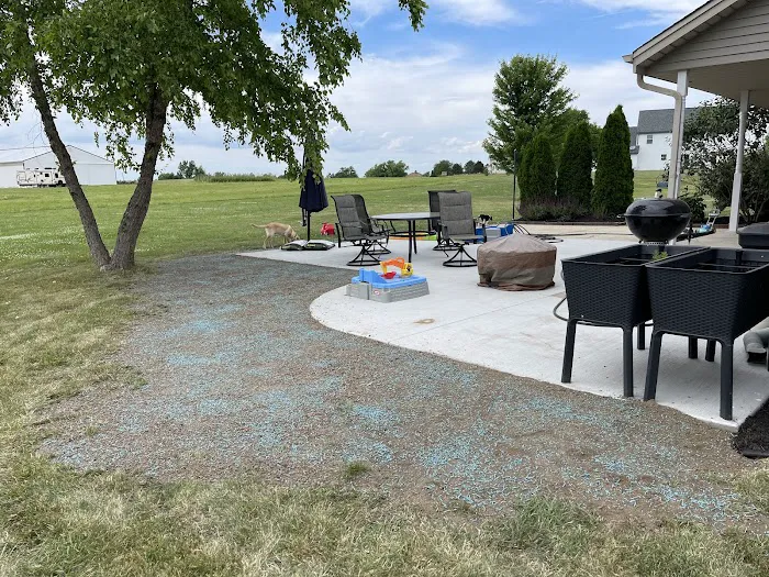 D & B Lawn Service, L.L.C. Picture 7