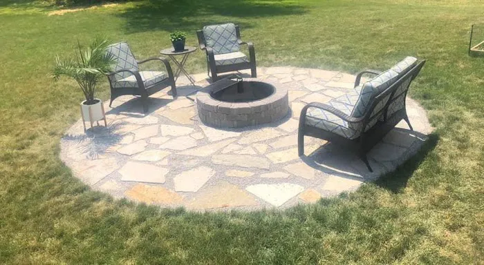 Sadler Landscaping LLC Picture 1