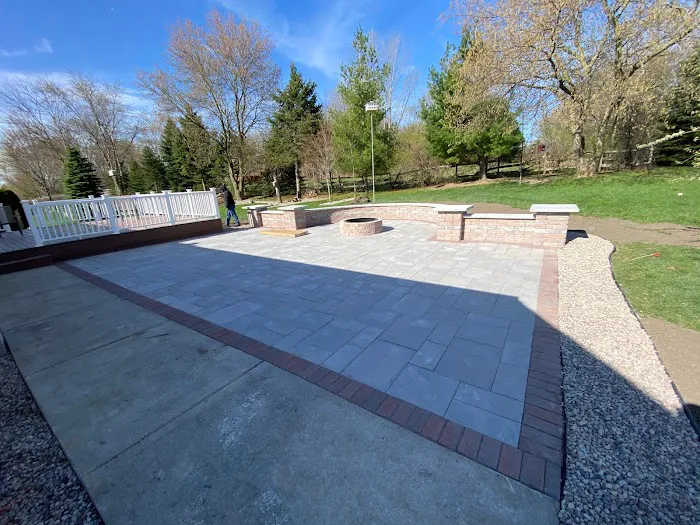 JJLandscaping Picture 8