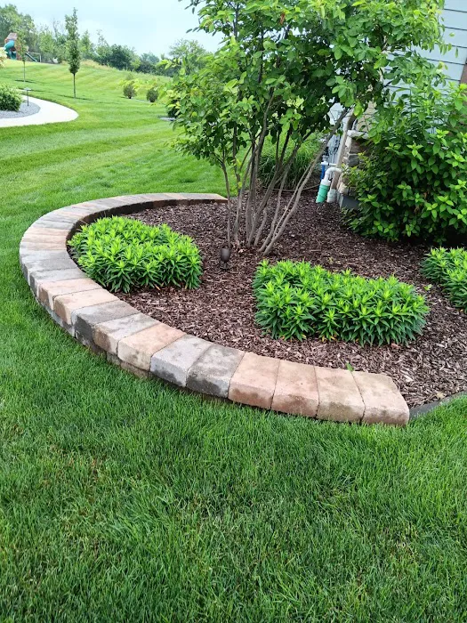 Luna Brother Landscaping, snow removal in racine wi, hardscaping service in racine wi Picture 4