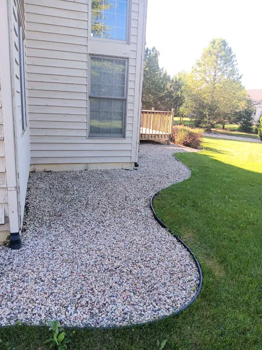 Luna Brother Landscaping, snow removal in racine wi, hardscaping service in racine wi Picture 8