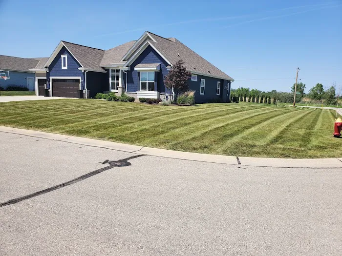 OROZCO LANDSCAPING LLC. Picture 1