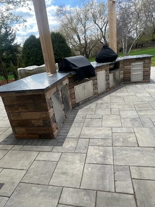 MH Landscaping LLC Picture 8