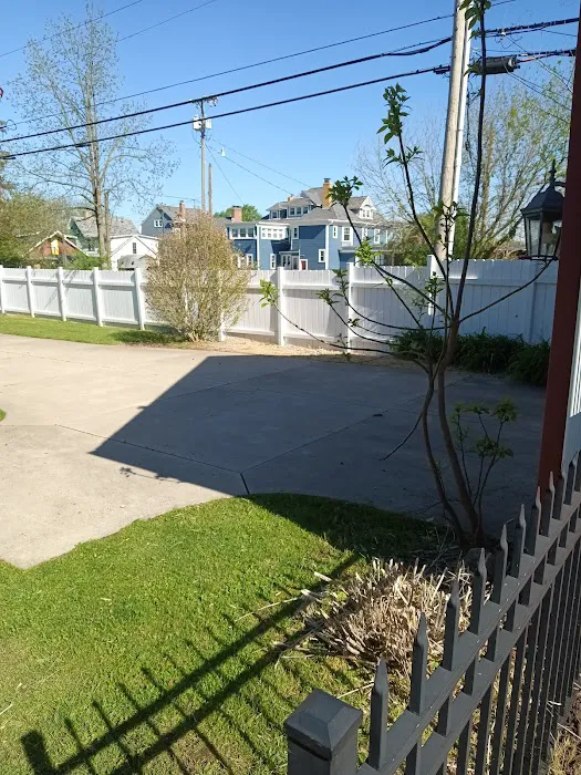GLC Greg's Lawn Care Picture 2