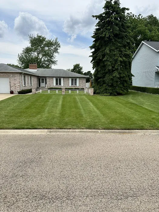 Bluegrass Landscaping LLC Picture 1