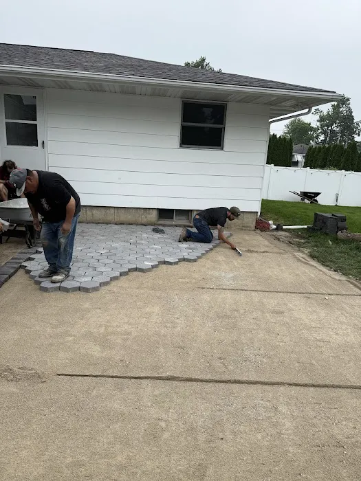 Bluegrass Landscaping LLC Picture 4