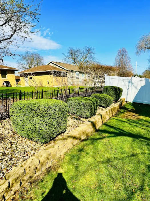 Bluegrass Landscaping LLC Picture 2