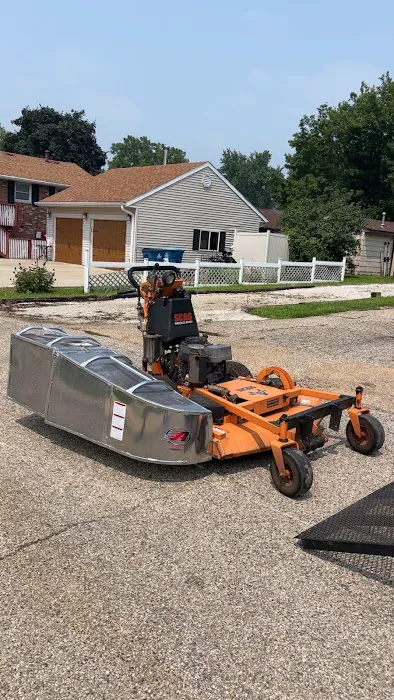 KN LAWN CARE Picture 1