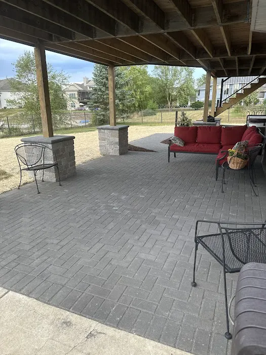 Nason's Landscaping Picture 3