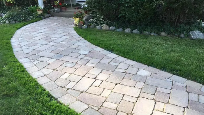 Nason's Landscaping Picture 4