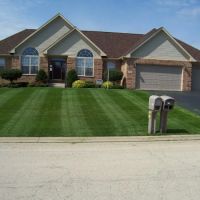 Four Seasons Lawn Care & Landscape Maintenance ico