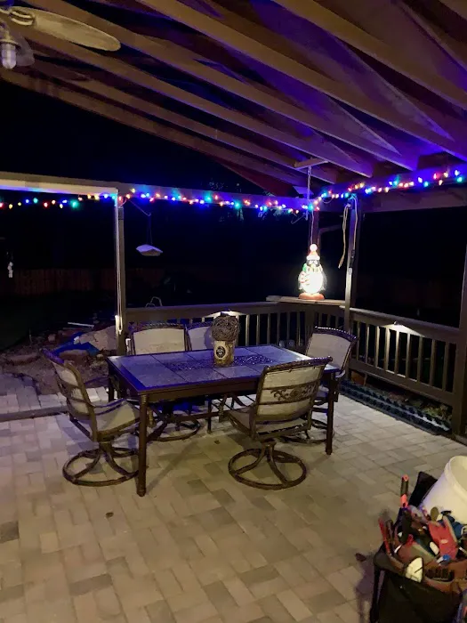 Ruiz Landscaping rockford Picture 10