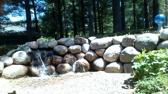 Tyler's Landscaping Picture 3