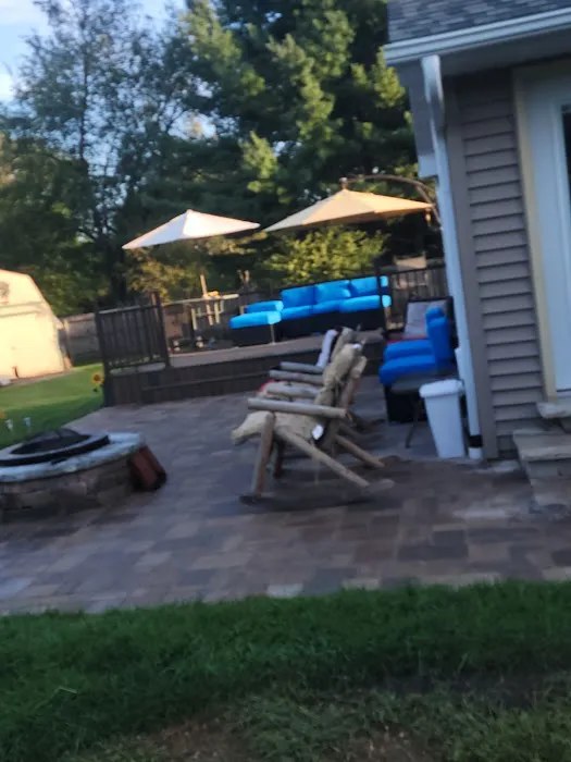 Tyler's Landscaping Picture 4