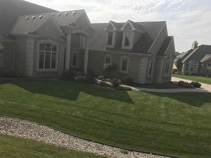 Green Life Landscapes LLC Picture 9