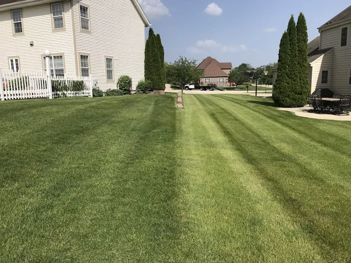Turf and Tundra Outdoor Services Picture 2