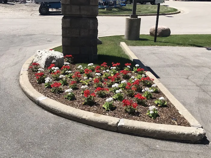 Turf and Tundra Outdoor Services Picture 5