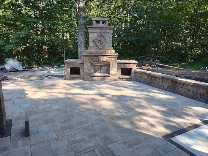 New Vision Landscaping Picture 9